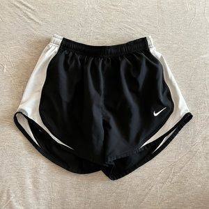 NIKE SHORTS!! Like new!!